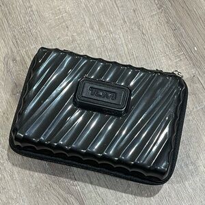 TUMI Black Hardcase Shell Travel Box Professional Airline Protective Clamshell